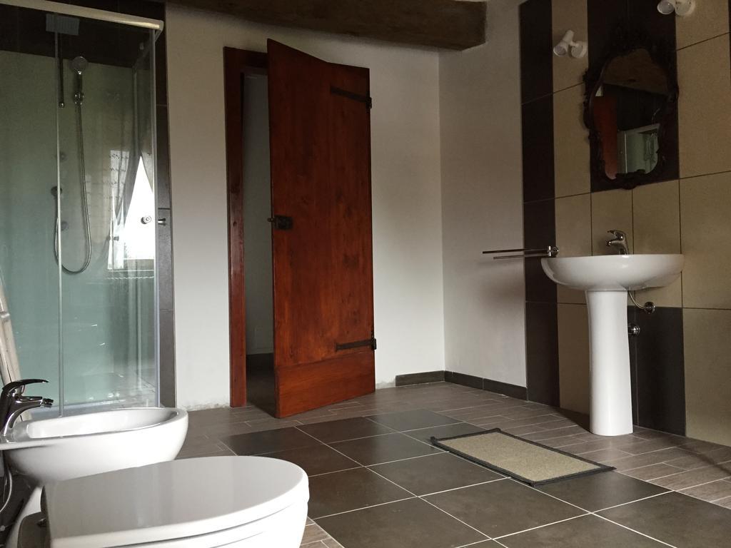 La Residenza Piacentina Bed & Breakfast Vigolzone Стая снимка